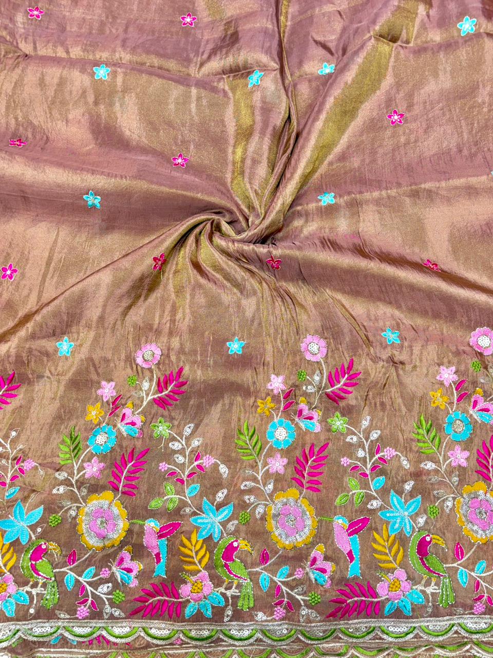 Premium🥻 Viscouse tissue👗 border fabrics beats work beautiful  design width 44