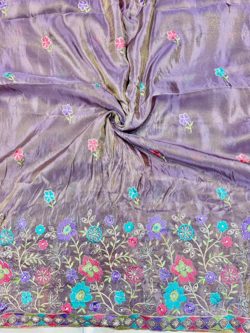 Premium🥻 Viscouse tissue👗 border fabrics beats work beautiful  design width 44