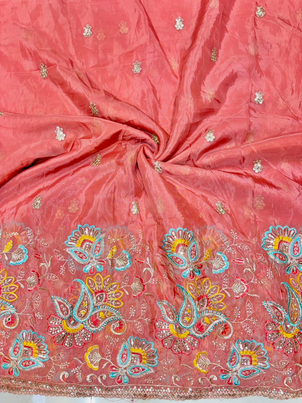 Exclusive 🥻 fendy imported 👗 border fabrics beats work beautiful desing width 44