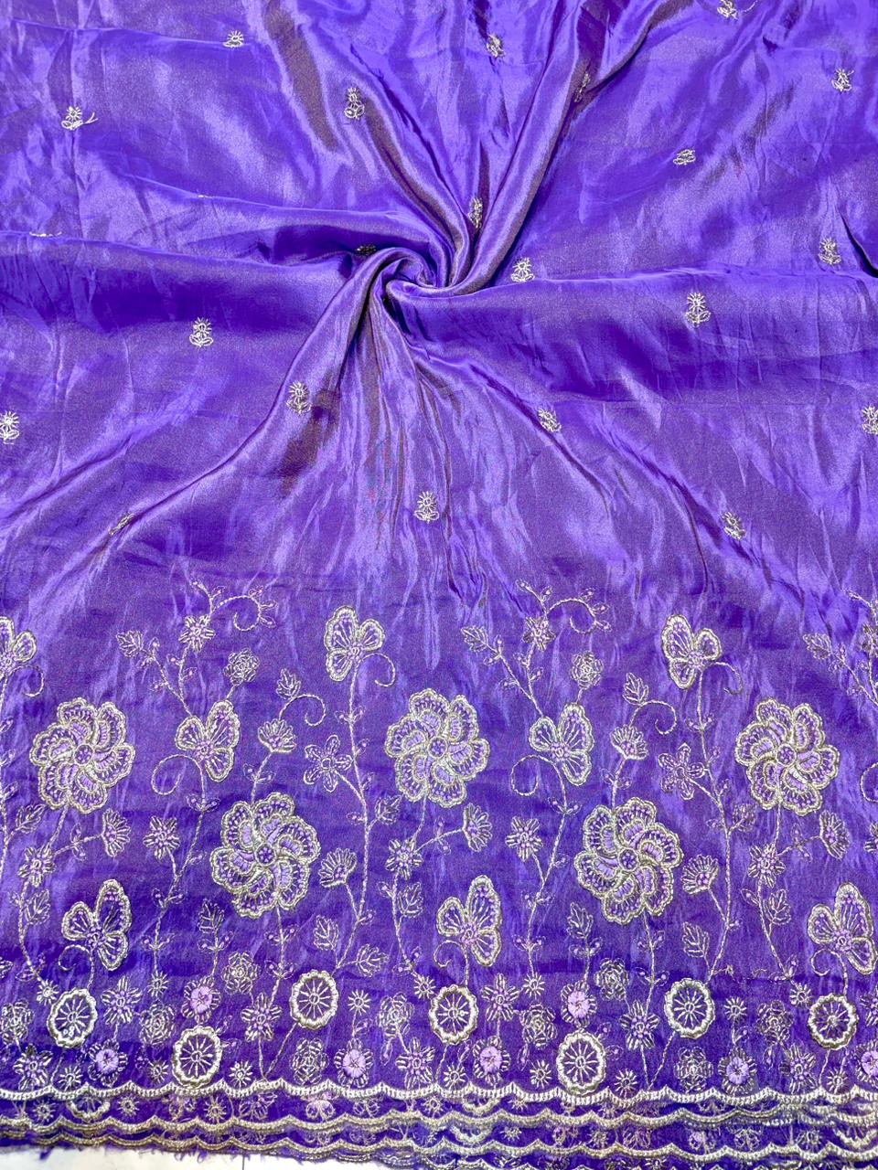 Premium🥻 Viscouse tissue👗 border fabrics beats work beautiful  design width 44