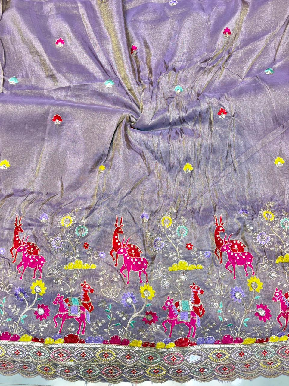 Premium🥻 Viscouse tissue👗 border fabrics beats work beautiful  design width 44