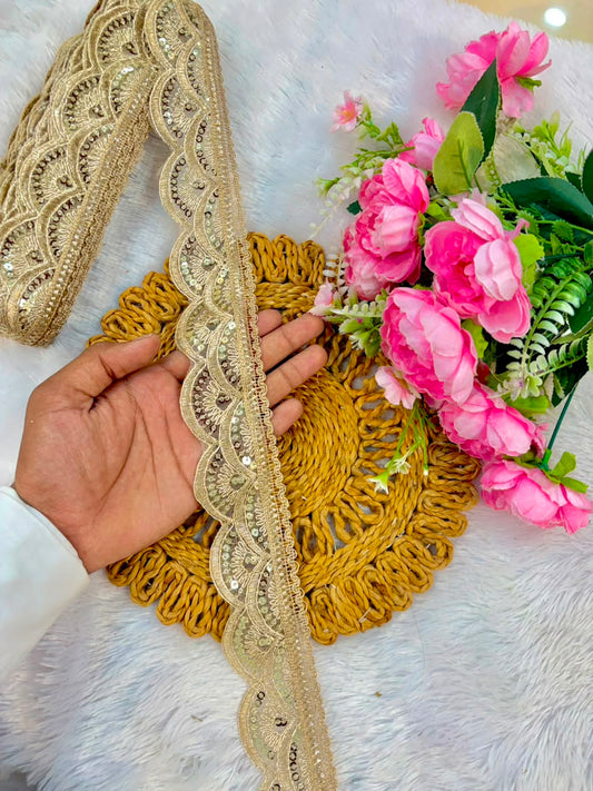 Exclusive gold  Lace border pack of 9metrr
