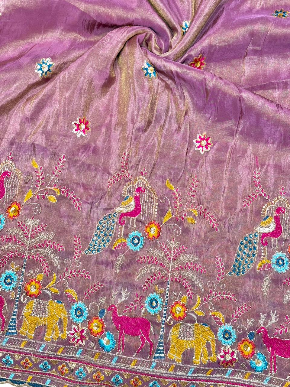 Premium🥻 Viscouse tissue👗 border fabrics beats work beautiful  design width 44