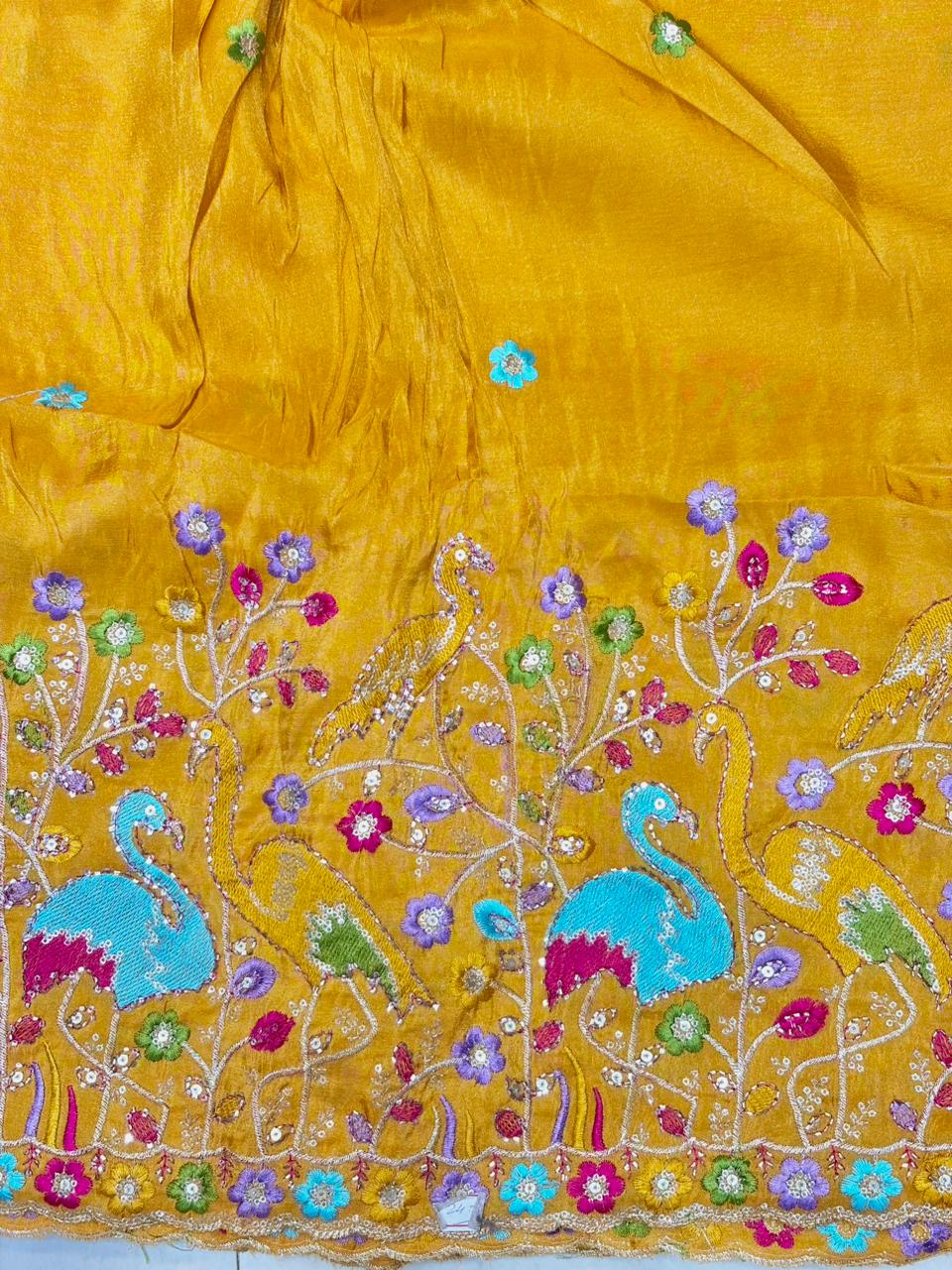 Premium🥻 Viscouse tissue👗 border fabrics beats work beautiful  design width 44