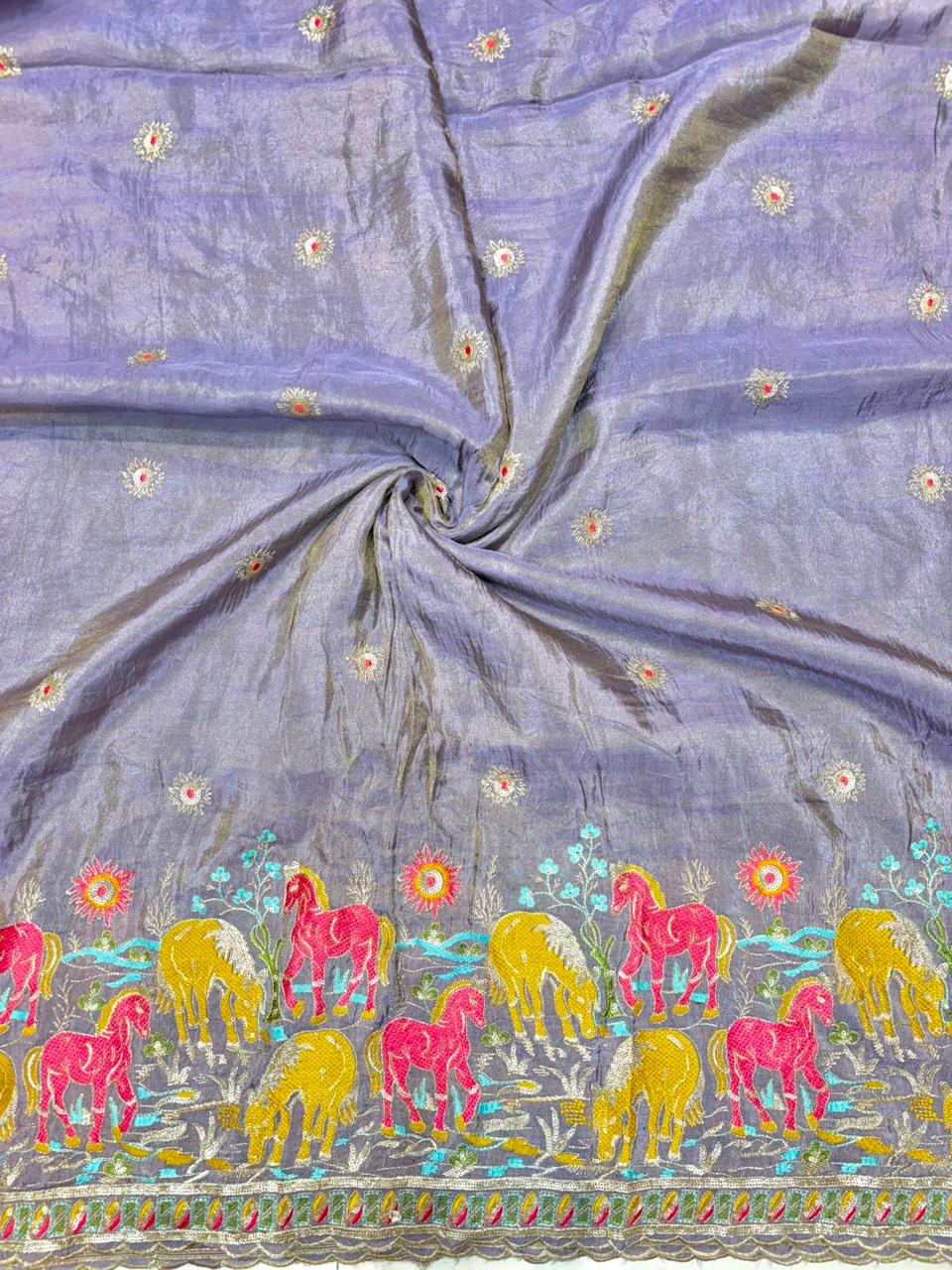 Premium🥻 Viscouse tissue👗 border fabrics beats work beautiful  design width 44
