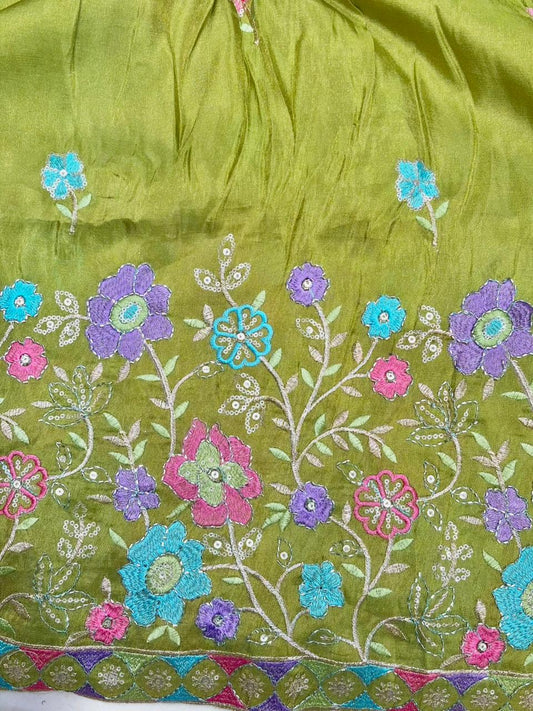 Premium🥻 Viscouse tissue👗 border fabrics beats work beautiful  design width 44