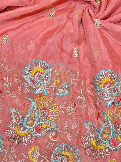 Exclusive 🥻 fendy imported 👗 border fabrics beats work beautiful desing width 44