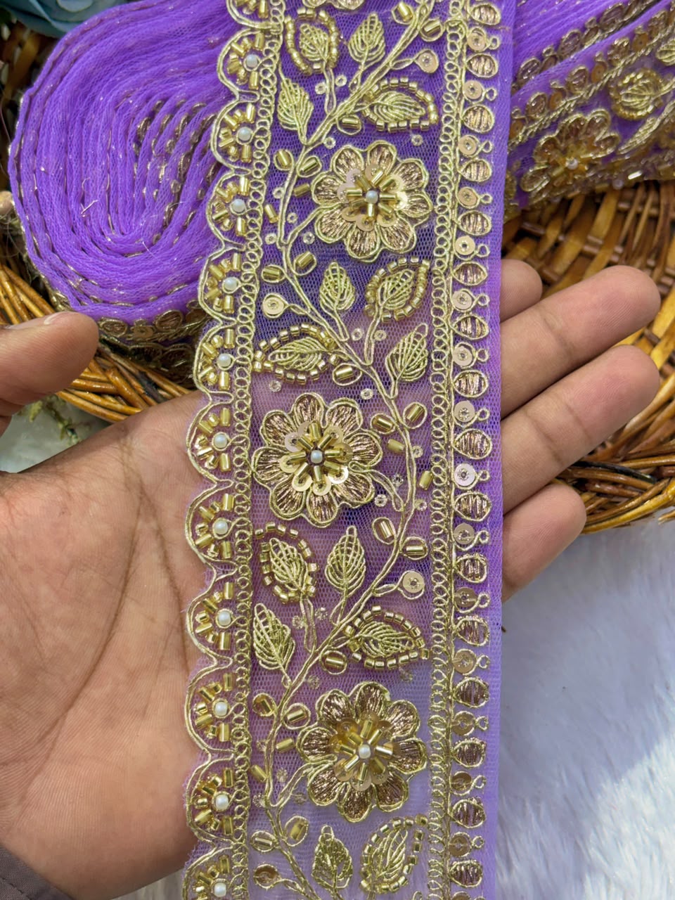 ✨ Premium Golden Embroidered Zari Lace – Elegant Decorative Border pack of 9 meter
