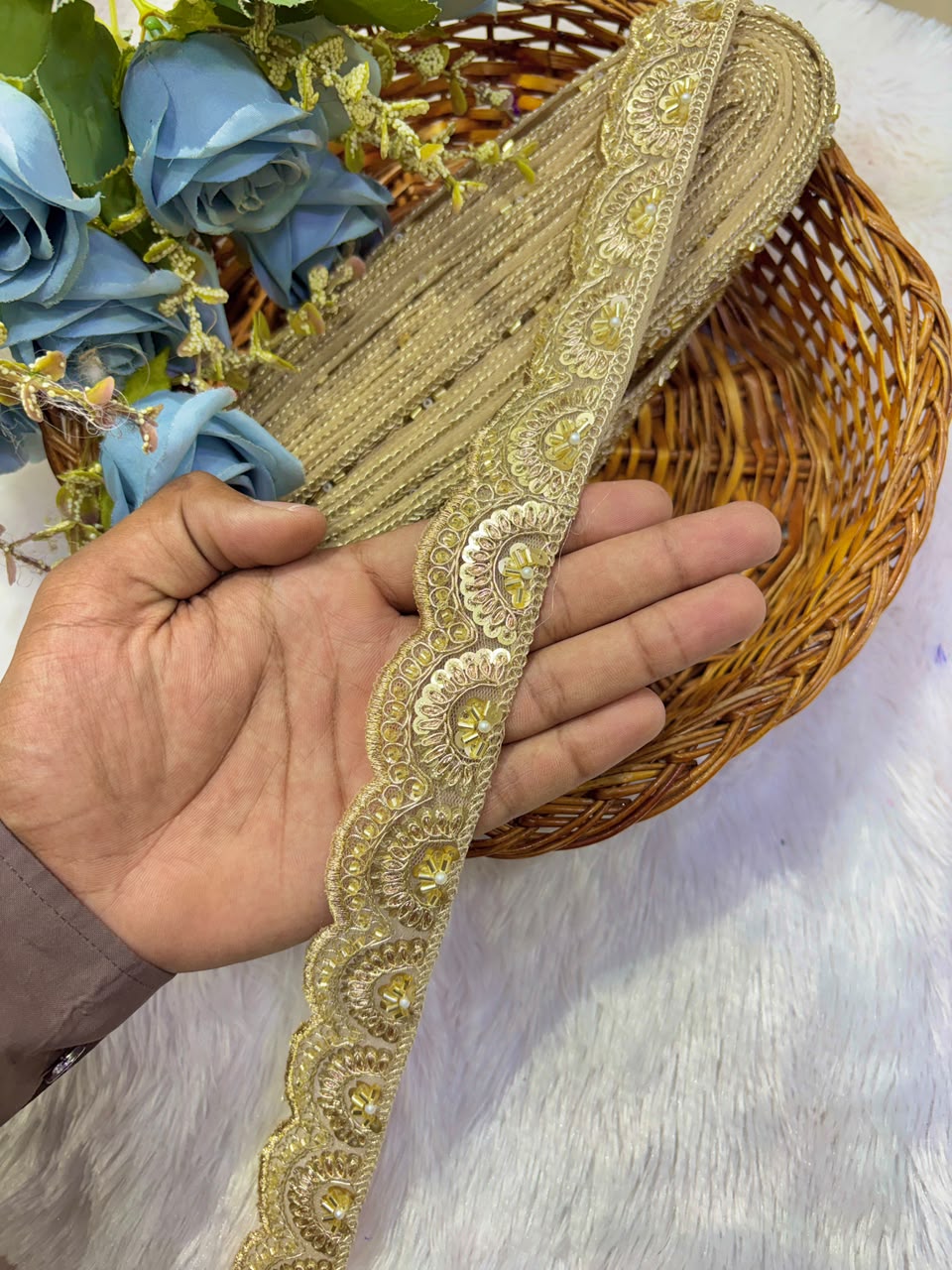 ✨ Premium Golden hand made  Embroidered Zari Lace – Elegant Decorative Border pack of 9 meter golden